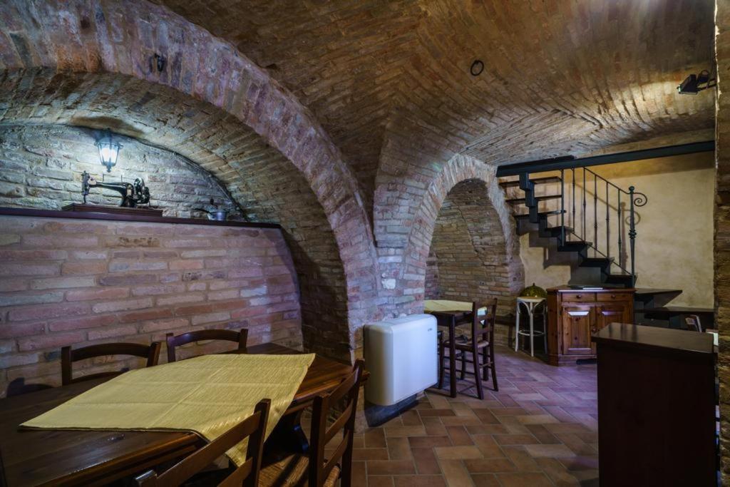 B&B La Locanda Del Serafino Сарнано Екстериор снимка