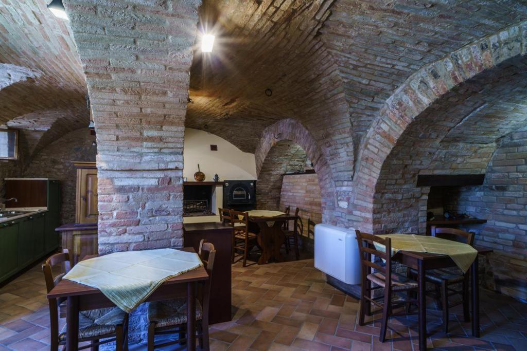 B&B La Locanda Del Serafino Сарнано Екстериор снимка